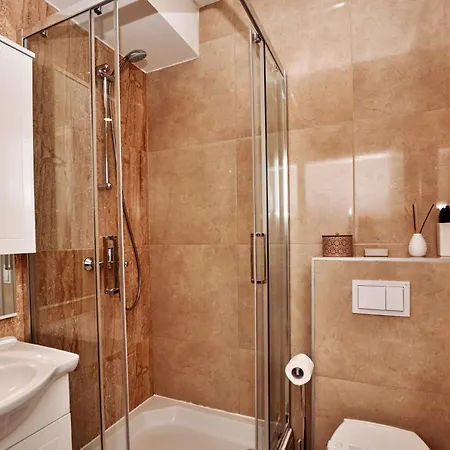 Centrooms Kovac Gasthuis 4*