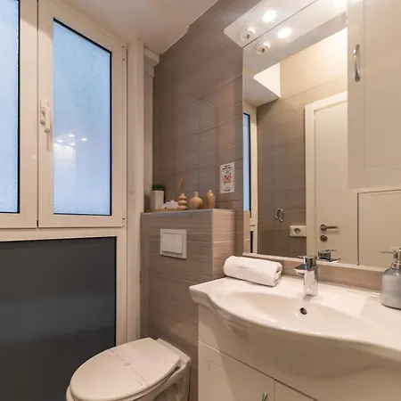 Gæstehus Centrooms Kovac 4*